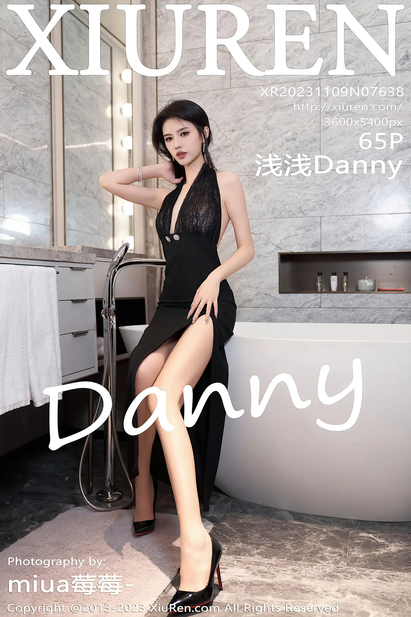 [XiuRen秀人网]No.7638_模特浅浅Danny性感黑色长礼裙半撩秀白嫩翘臀美腿完美诱惑写真66P-秀人网 - XiuRen.Xyz